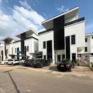 5bdrm Duplex in Gilmore, Jahi for sale