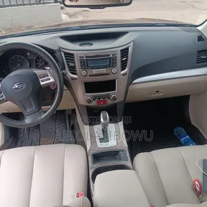 Subaru Outback 2013 Brown