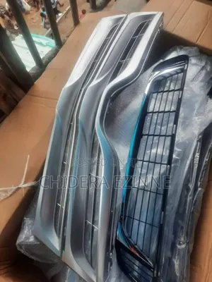 Toyota Venza 2015 Model Up and Down Grill