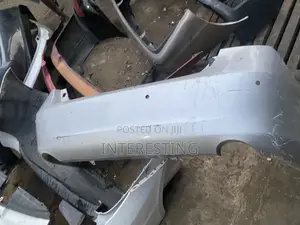 Back Bumper Es 350 2010