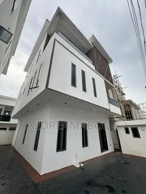 5bdrm Duplex in Magodo Phase 2, Ikeja for sale