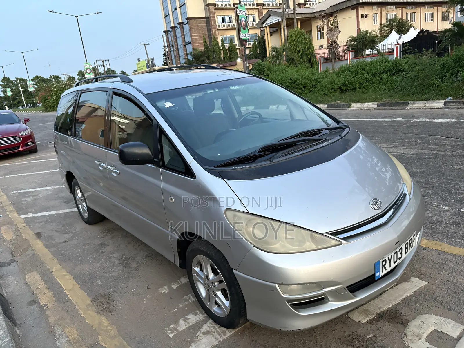 Toyota Previa Automatic 2004 Silver
