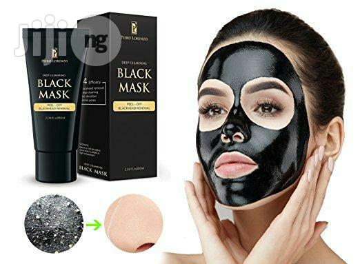 Deep Cleansing Black Mask Whitening Camplex.