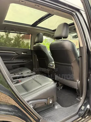 Toyota Highlander Limited Platinum V6 4x2 (3.5L 6cyl 6A) 2016 Black