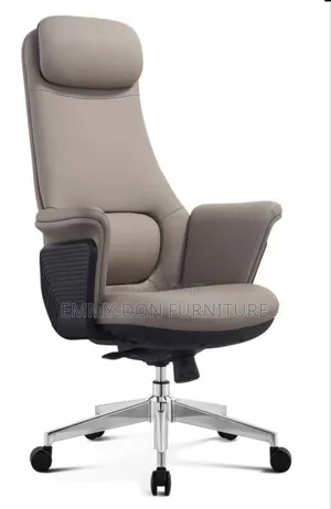 High Quality Swivel Executive Office Chair