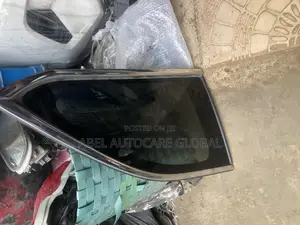 Vent Glass for Toyota Highlander 2016 Model