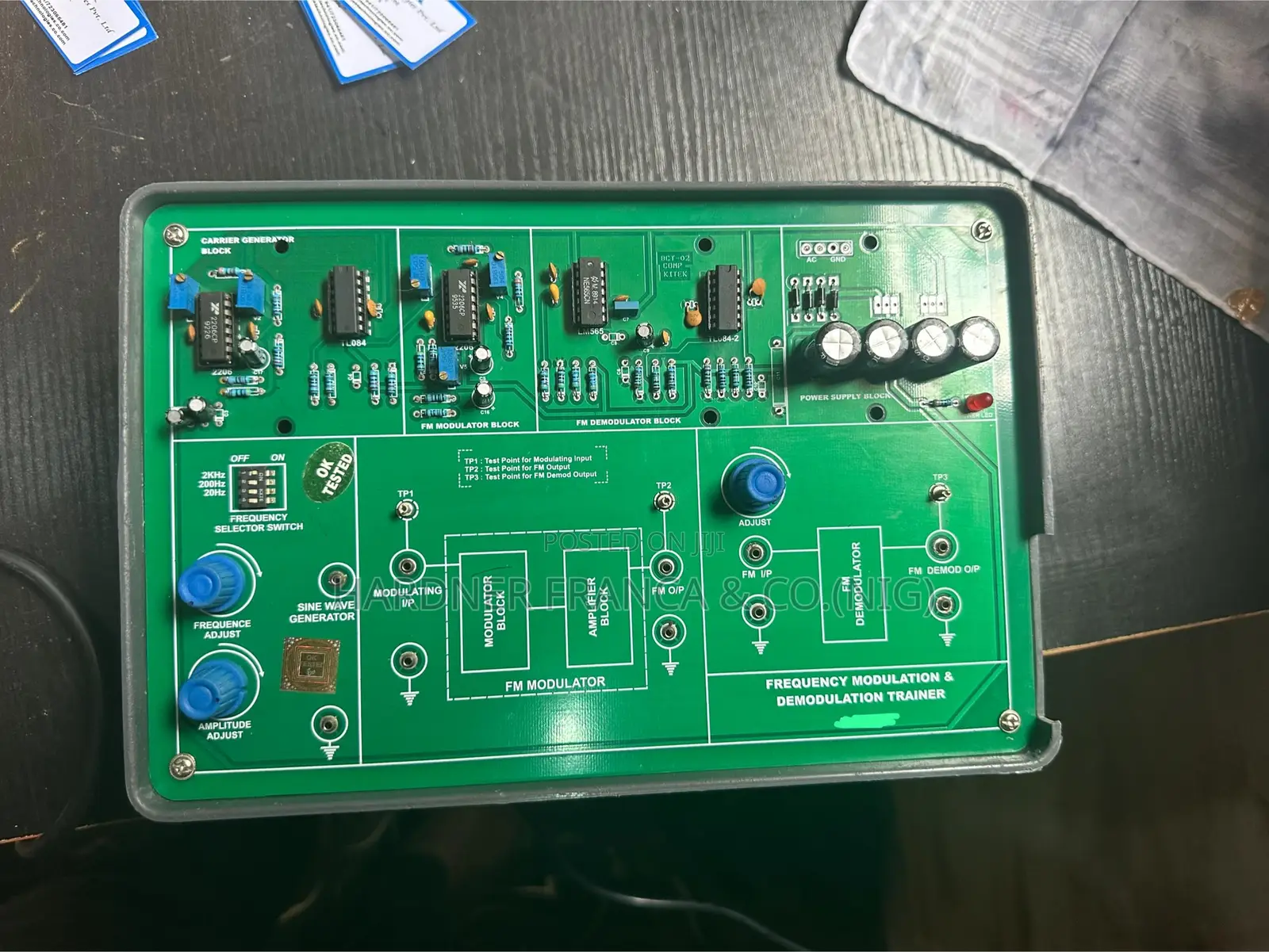 Frequency Modulation and Demodulation Trainer