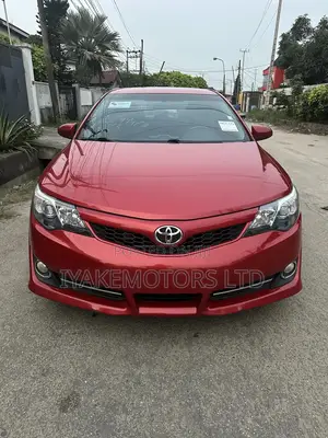 Photo - Toyota Camry SE 4dr Sedan (2.5L 4cyl 6A) 2012 Red