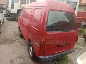Bus 2002 Red