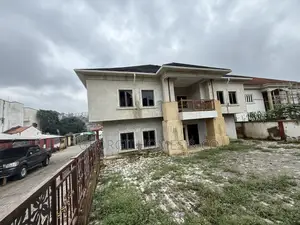 5bdrm Duplex in Asokoro for sale