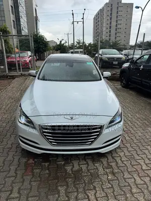 Hyundai Genesis 2015 White