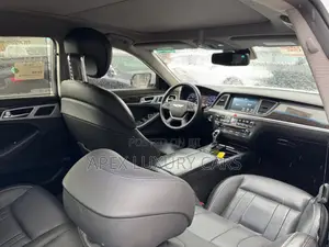 Hyundai Genesis 2015 White