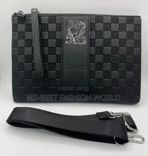 Black Men's Louis Vuitton Luxury Purse