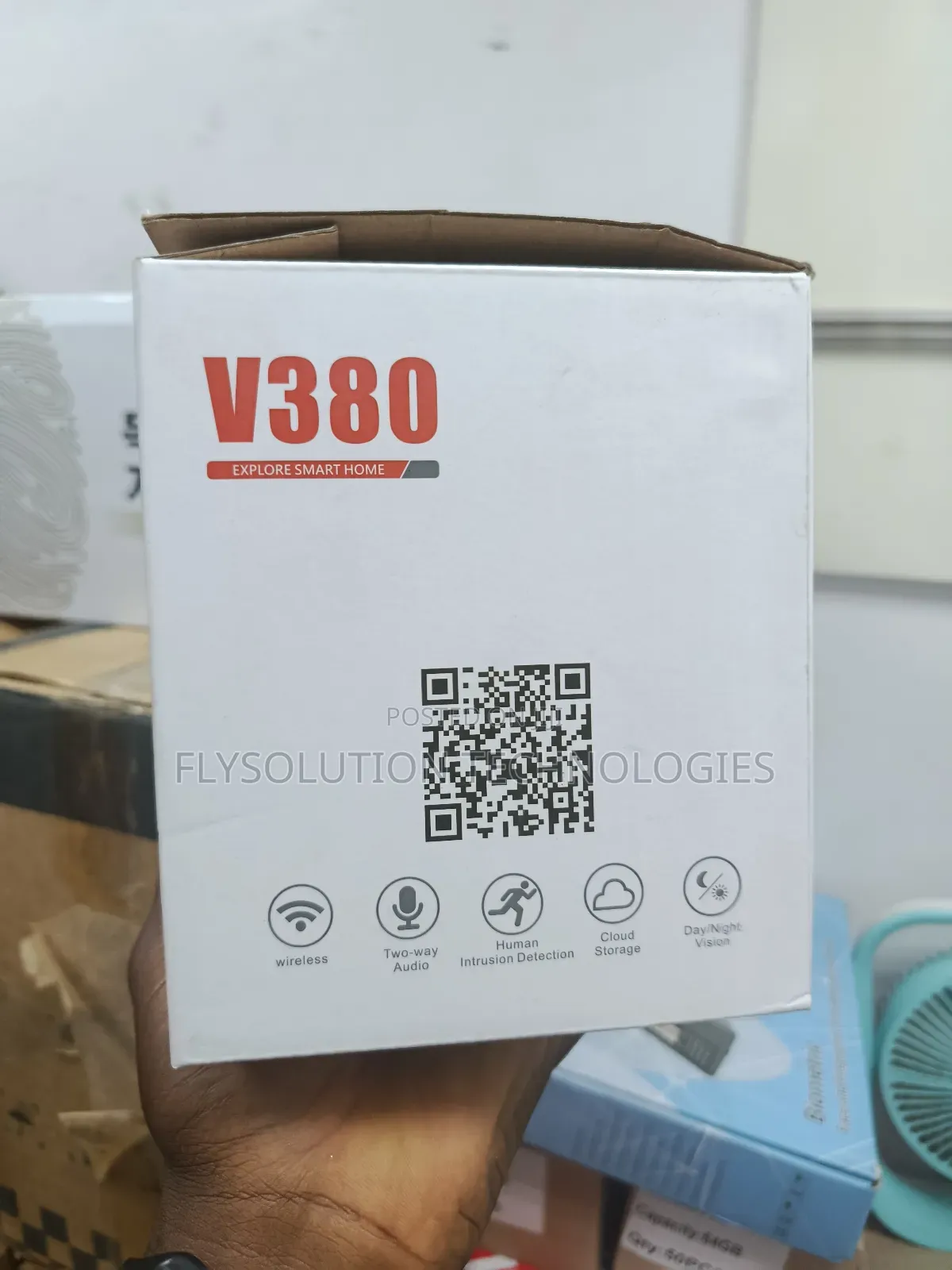 V380 Pro Smart Net 4g Solar Powered Camera