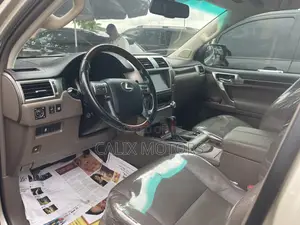 Lexus GX 2014 Gold