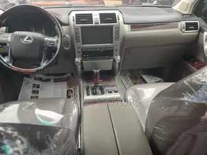 Lexus GX 2014 Gold