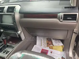 Lexus GX 2014 Gold