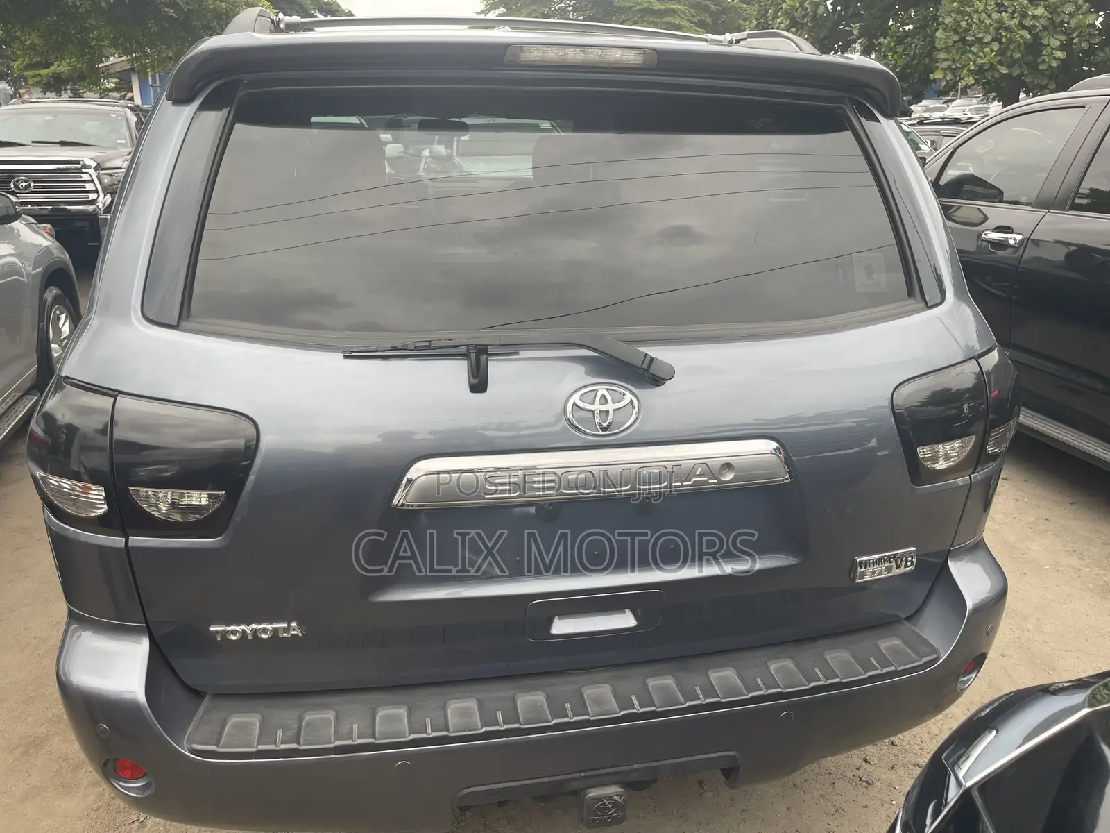 Toyota Sequoia 2016 Gray