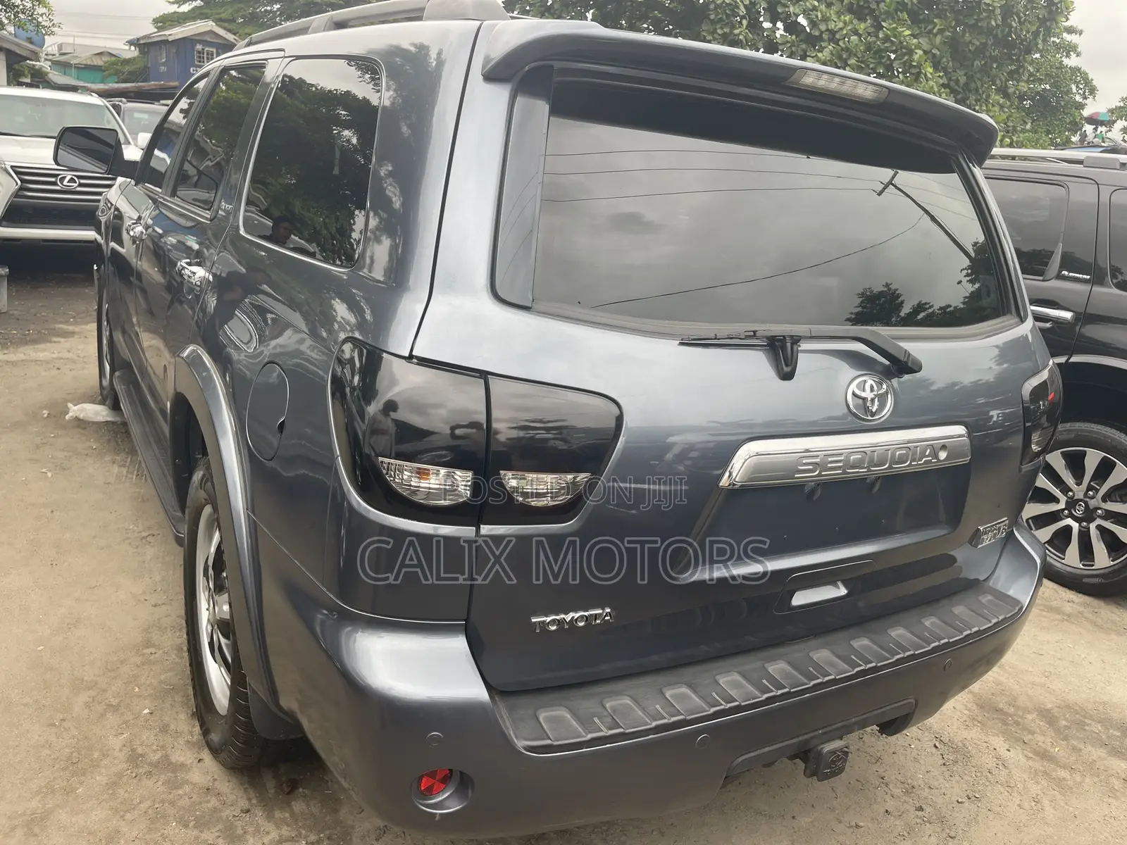 Toyota Sequoia 2016 Gray