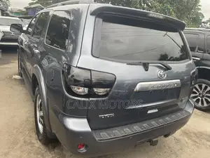Toyota Sequoia 2016 Gray