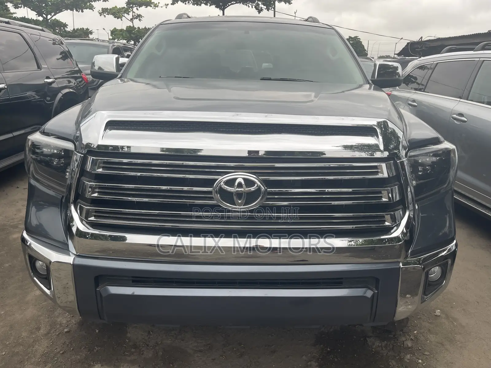 Toyota Sequoia 2016 Gray