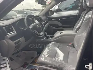 Toyota Highlander 2016 Black