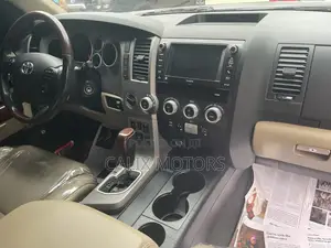 Toyota Sequoia 2015 Black