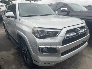 Toyota 4-Runner 2013 Silver