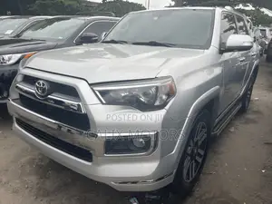 Toyota 4-Runner 2013 Silver