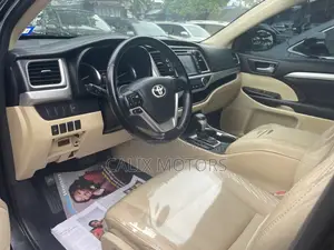 Toyota Highlander 2017 Black