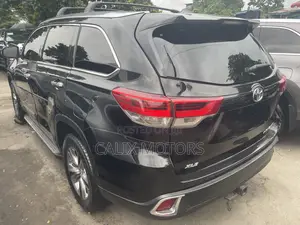 Toyota Highlander 2017 Black