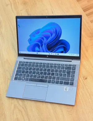 Photo - Laptop HP 32GB Intel Core I7 SSD 512GB