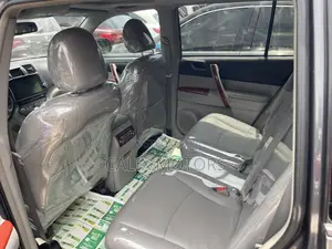 Toyota Highlander 2012 Gray