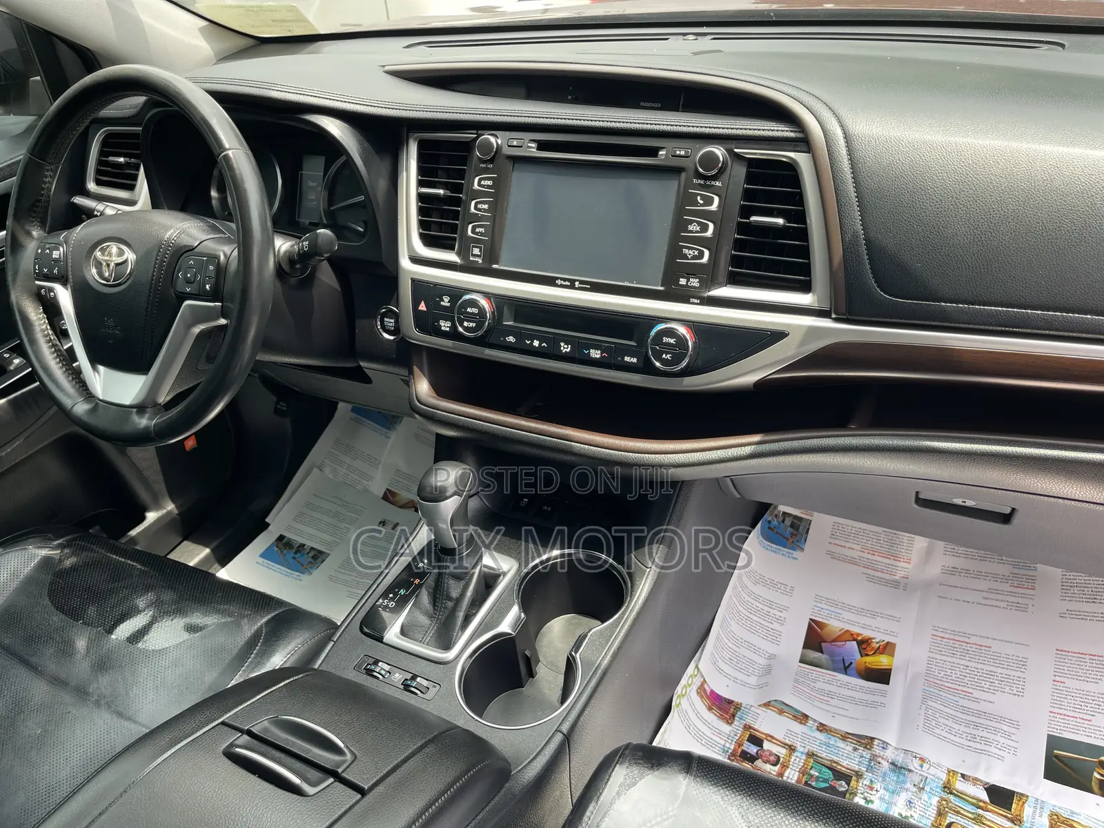 Toyota Highlander 2016 Red
