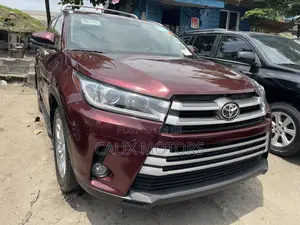 Toyota Highlander 2016 Red
