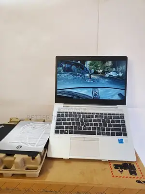 New Laptop HP EliteBook 735 12GB Intel Core I5 SSD 256GB