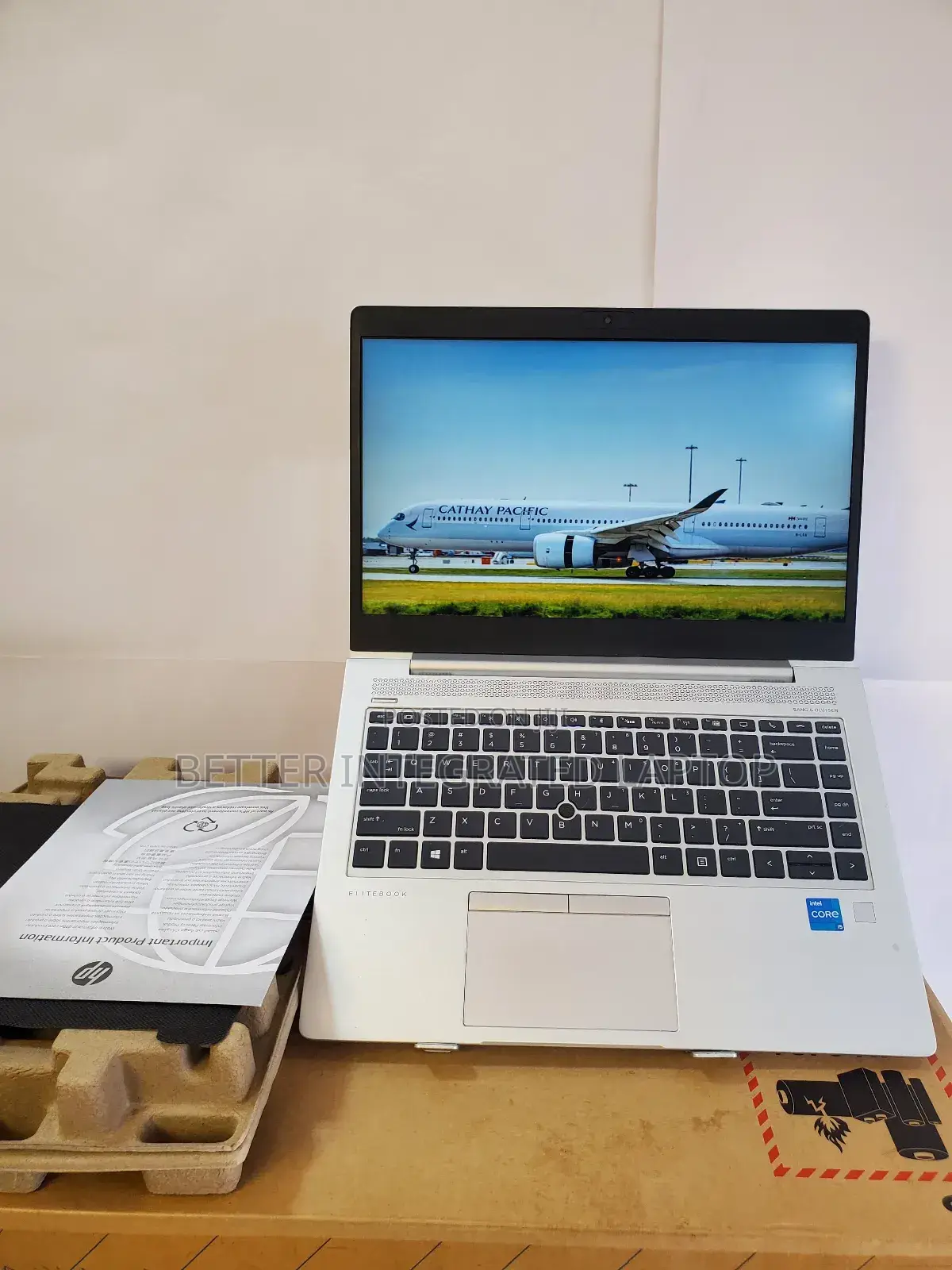 New Laptop HP EliteBook 735 12GB Intel Core I5 SSD 256GB