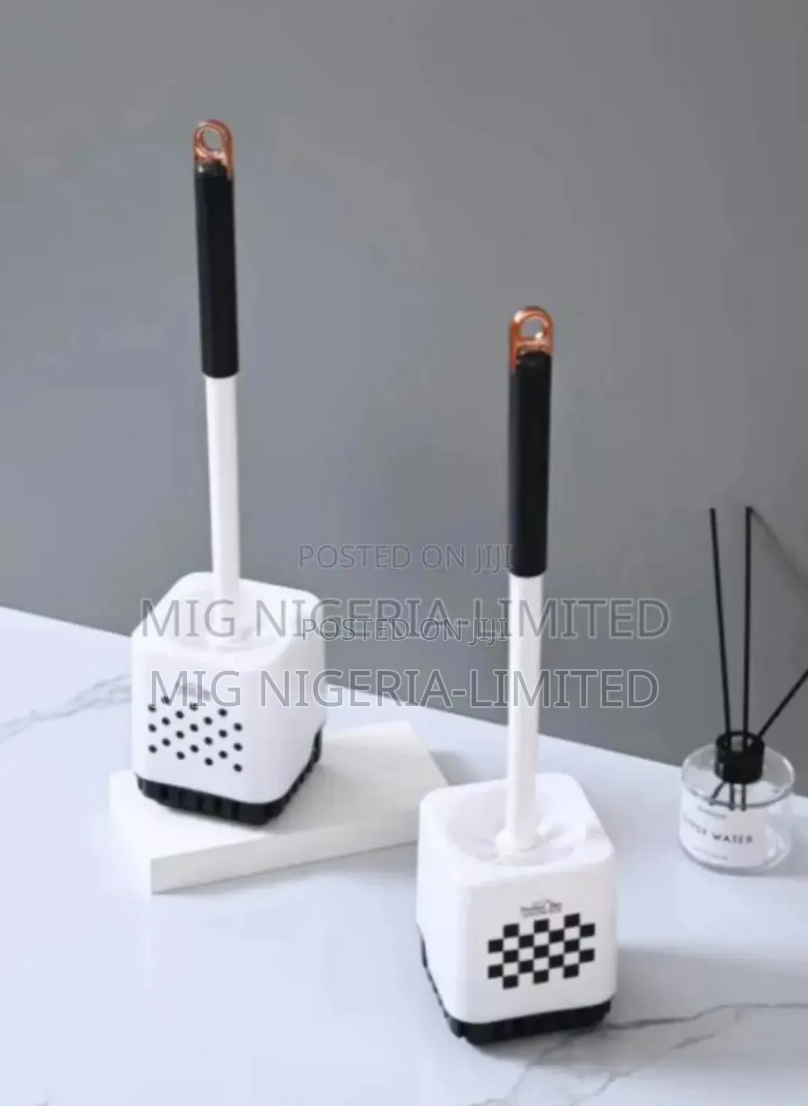 Toilet Brush Multiple Use Different Colours Display
