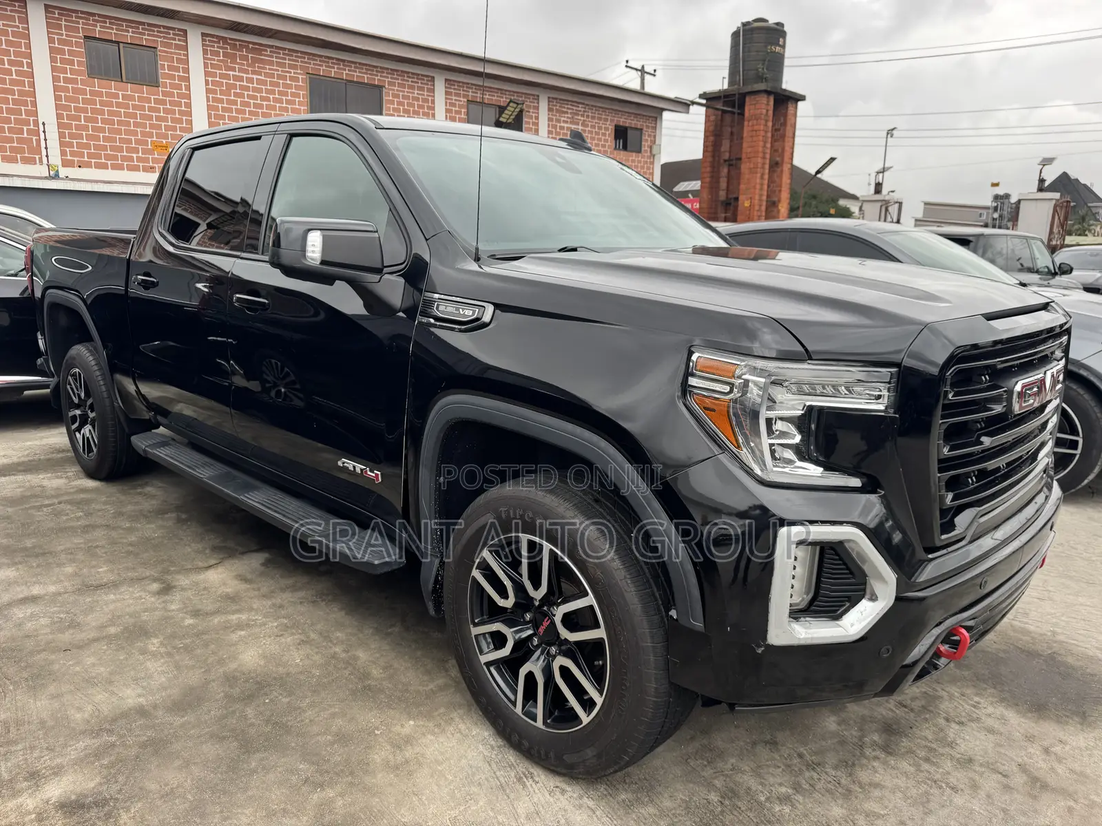 GMC Sierra 2022 Black