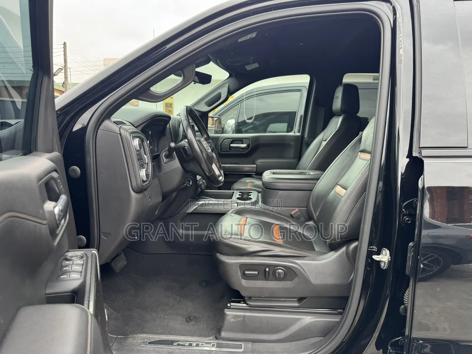 GMC Sierra 2022 Black