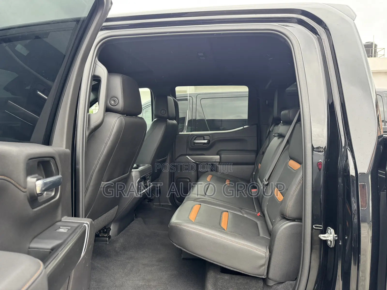 GMC Sierra 2022 Black