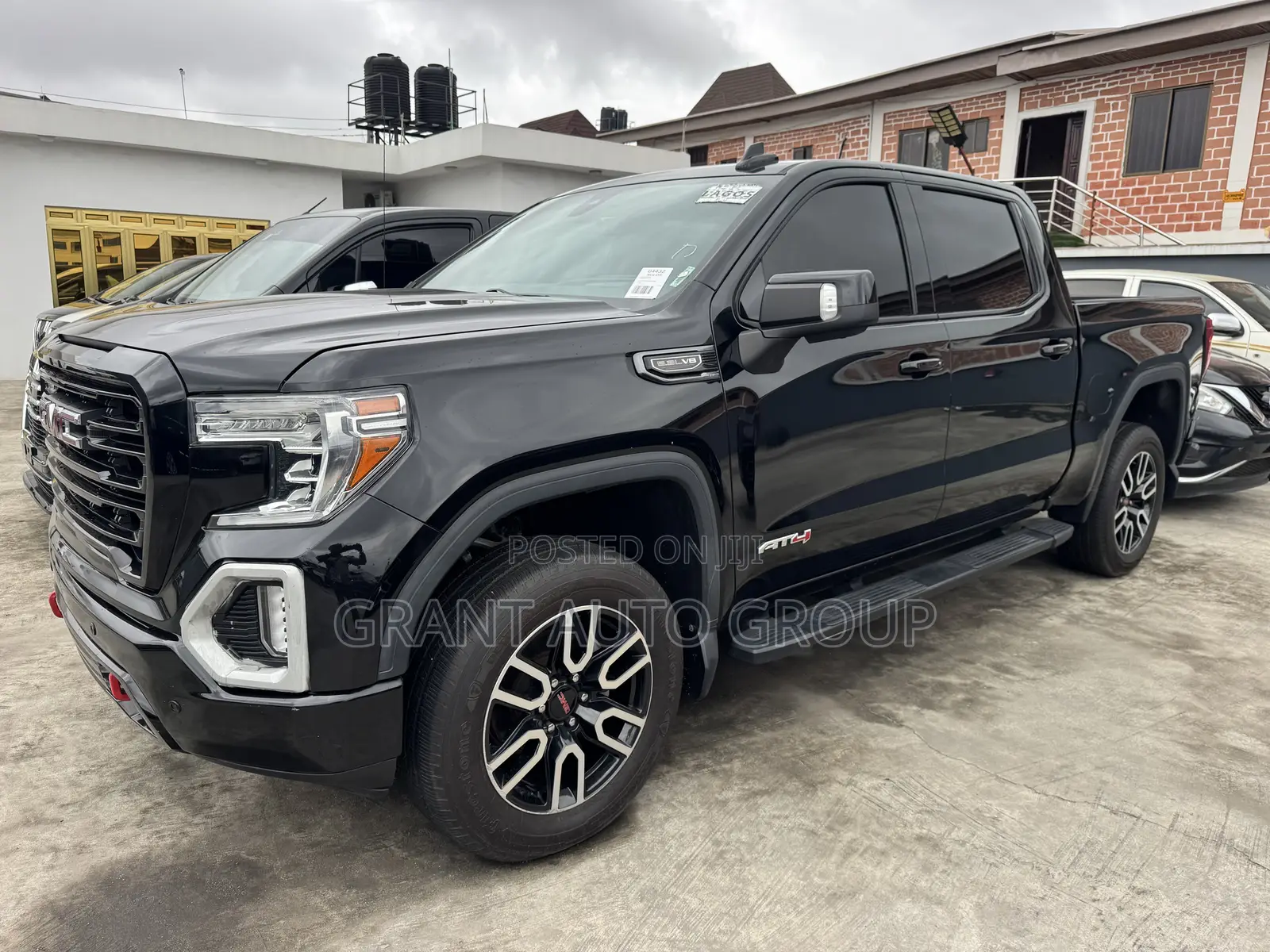 GMC Sierra 2022 Black