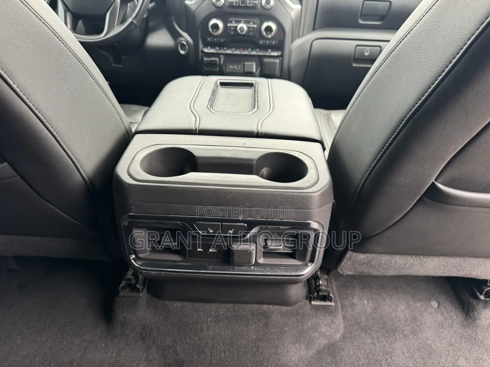 GMC Sierra 2022 Black