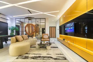 Luxury Cozy 2bedroom With Snooker, Pool Balcony