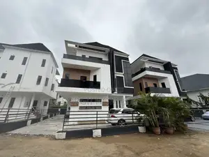 5bdrm Duplex in Asokoro for sale