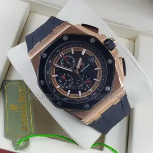 Audemars-Piquet (Bblue-Rubber) Watch
