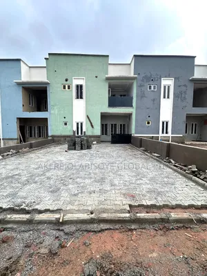 4bdrm Townhouse/Terrace in In An Karsana, Gwarinpa for sale