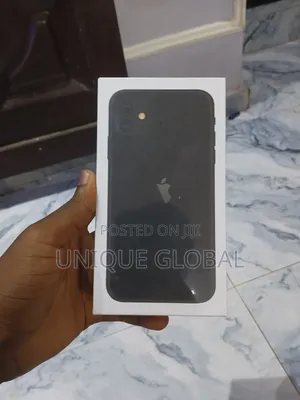 New Apple iPhone 11 64 GB Black