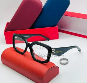 Balmain Glass