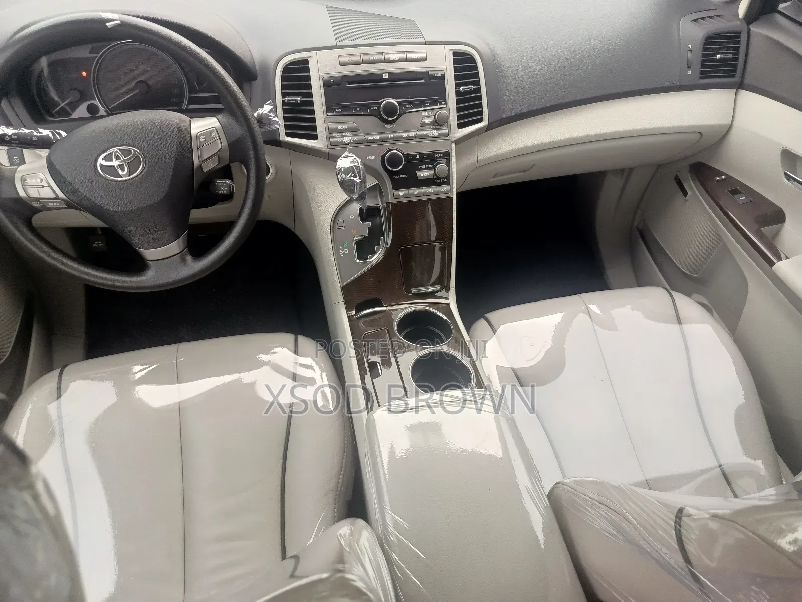 Toyota Venza V6 2010 Gray